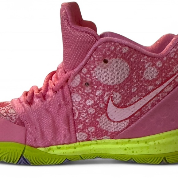 Nike Kids Shoes in Pink and Green - Picture 1 of 15